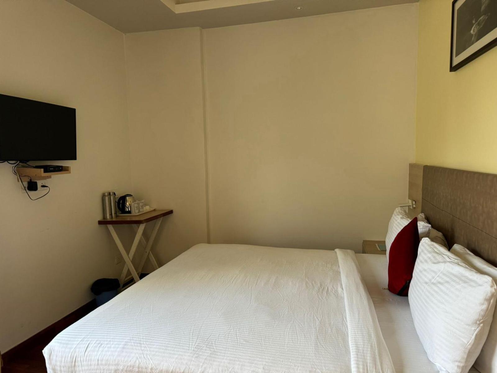 Hotel River Retreat Кангра Екстериор снимка