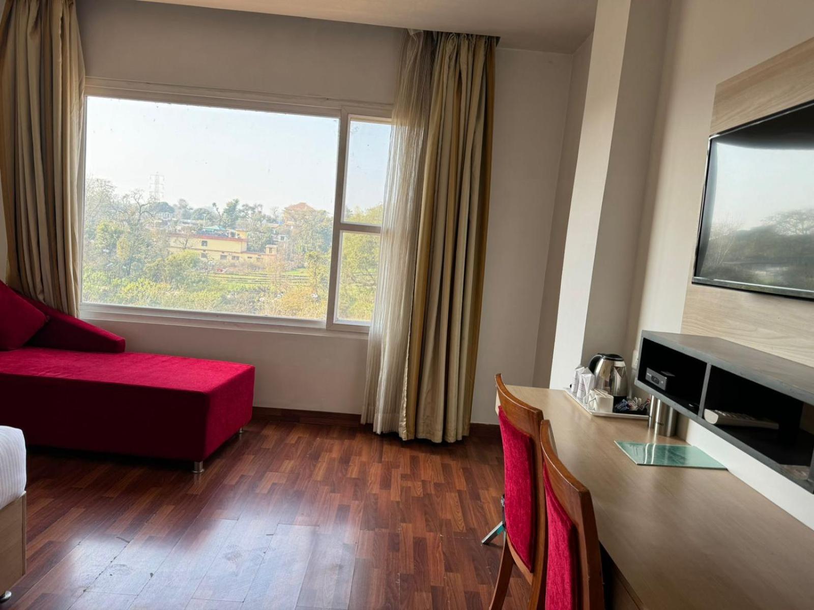 Hotel River Retreat Кангра Екстериор снимка