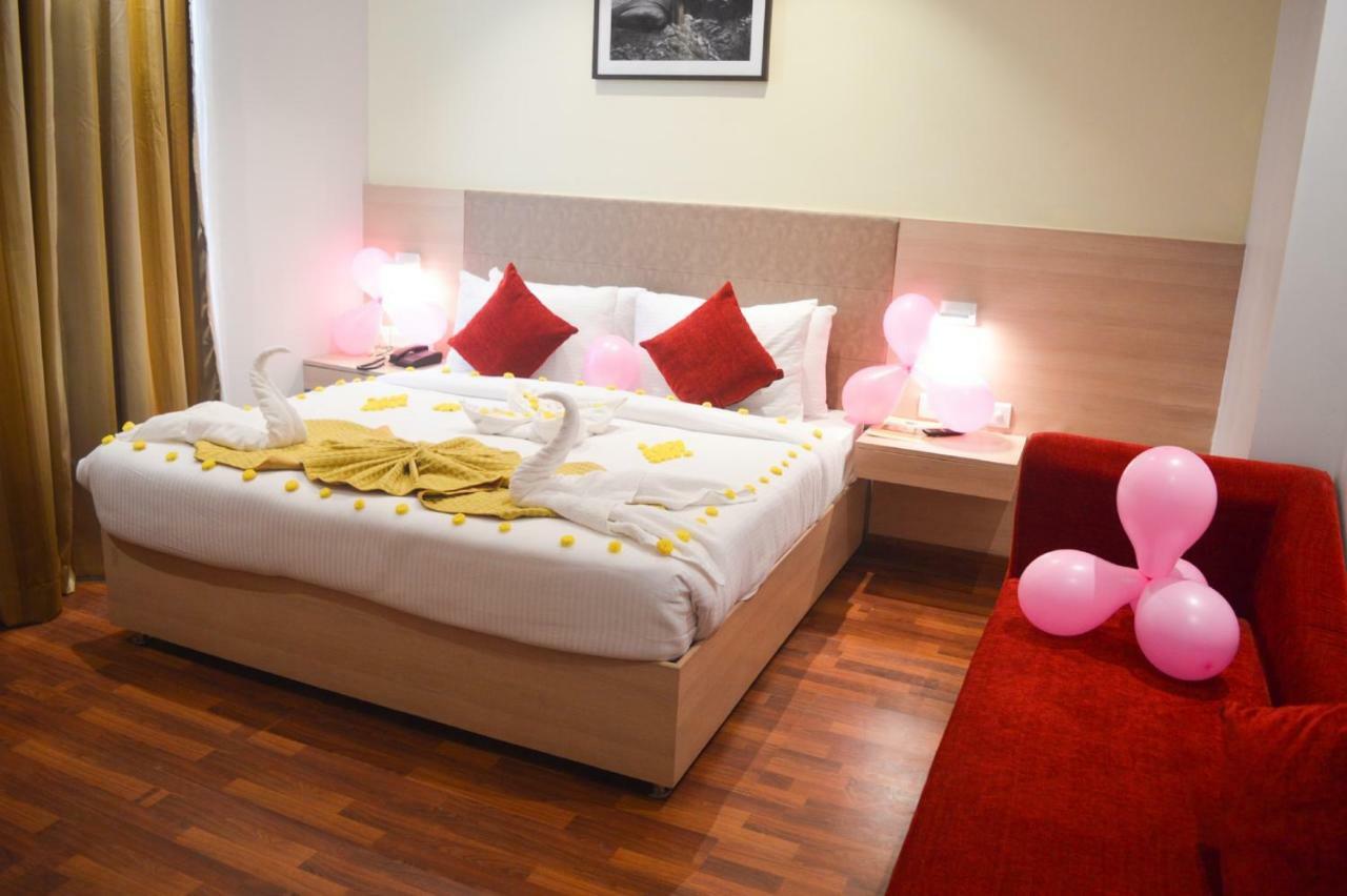 Hotel River Retreat Кангра Екстериор снимка