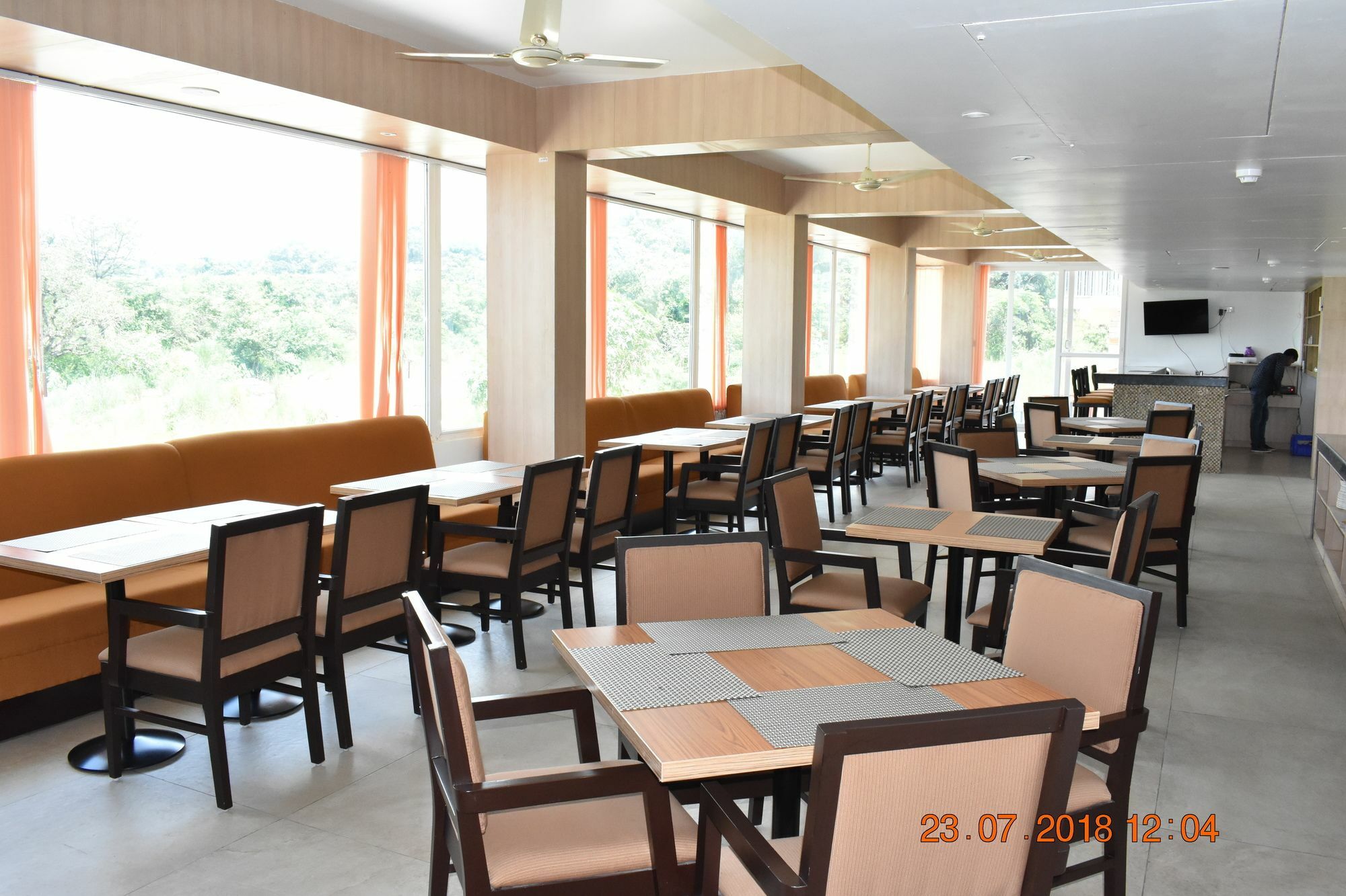 Hotel River Retreat Кангра Екстериор снимка